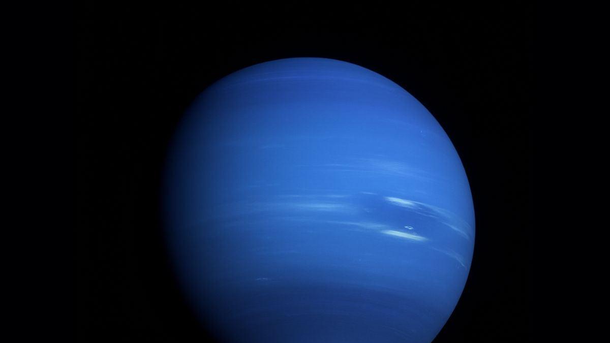 Primera imagen de auroras en Neptuno; Telescopio Webb revela detalles ...