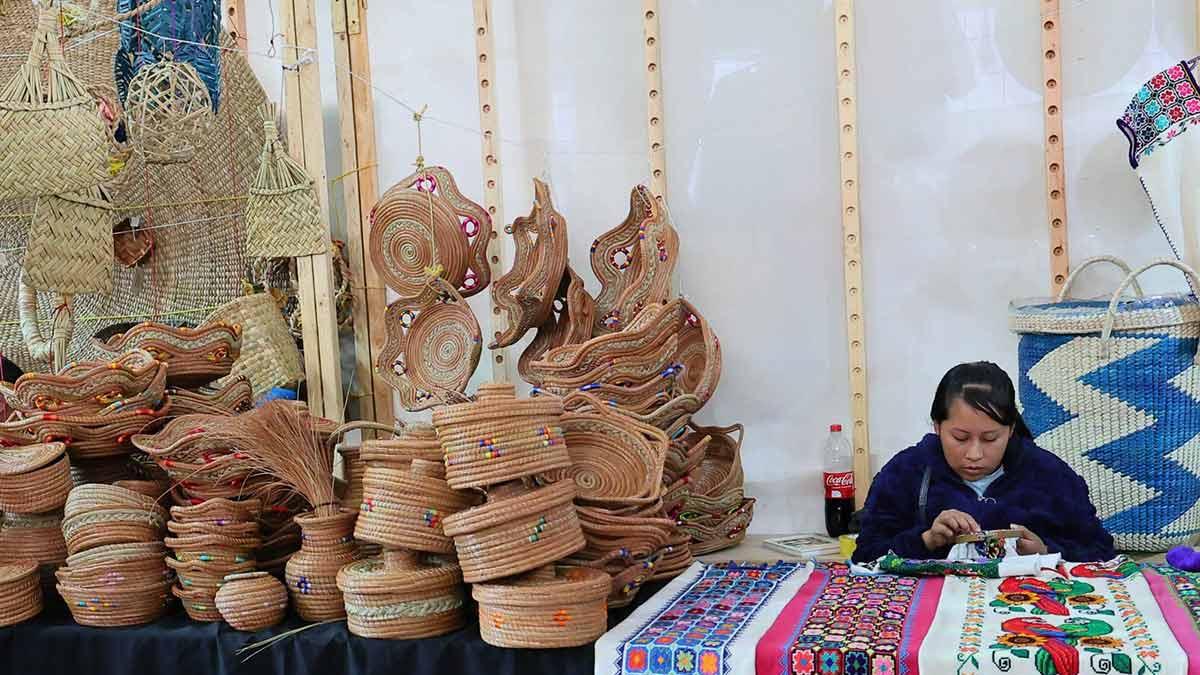 Gobierno de México apoyará a artesanos a través de Fonart y Original