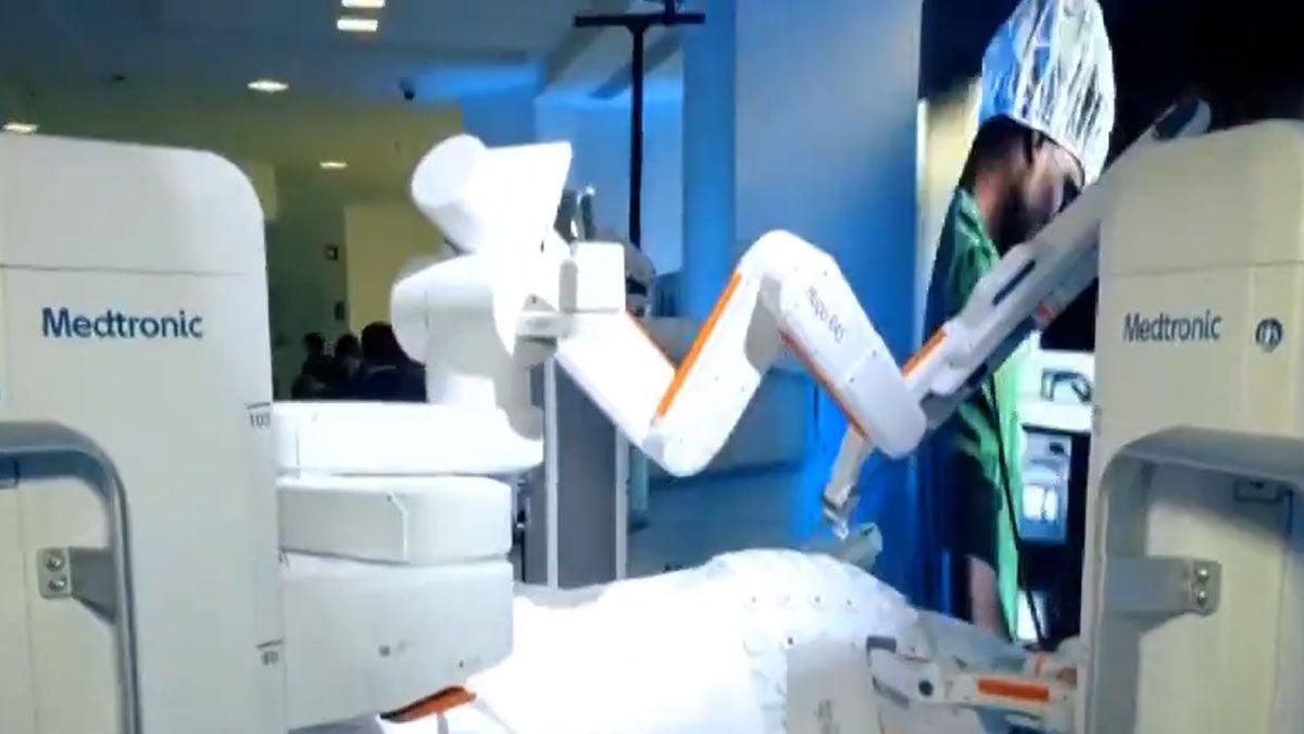 Hospital Angeles Acoxpa lleva a cabo la inauguración de Robot Hugo RAS