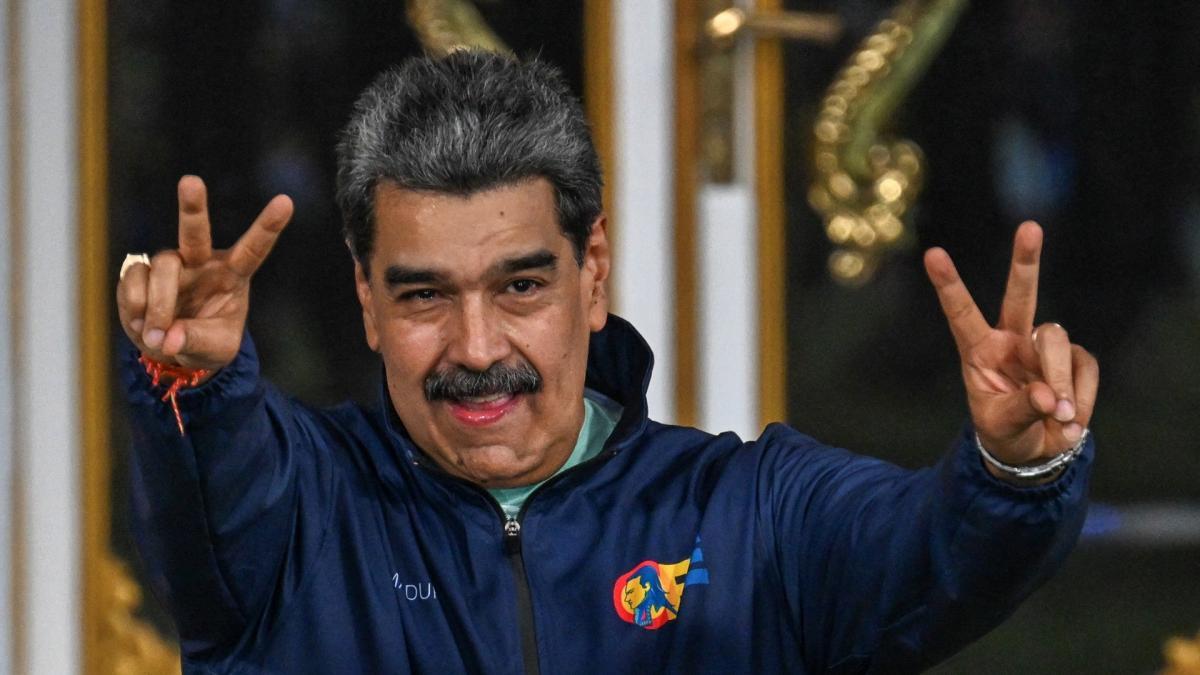<![CDATA[Donald Trump advierte que habrá más cargos contra Nicolás Maduro]]>