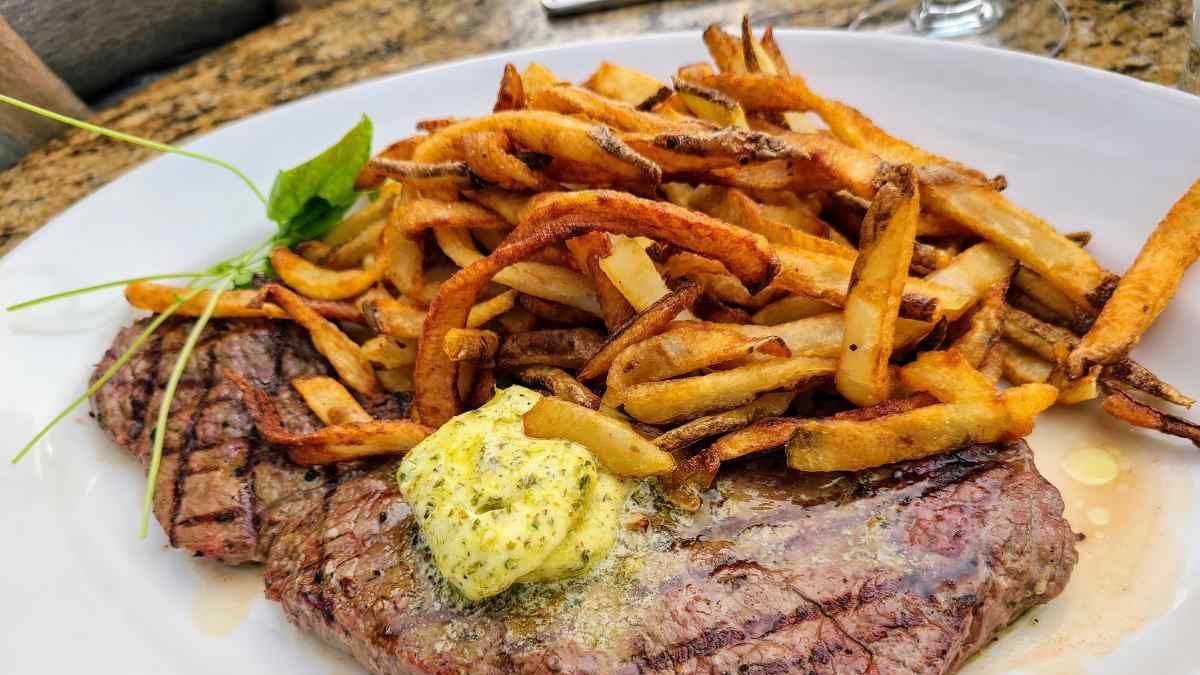 Cómo hacer filete de res al estilo “café de París”, el clásico hecho en ...