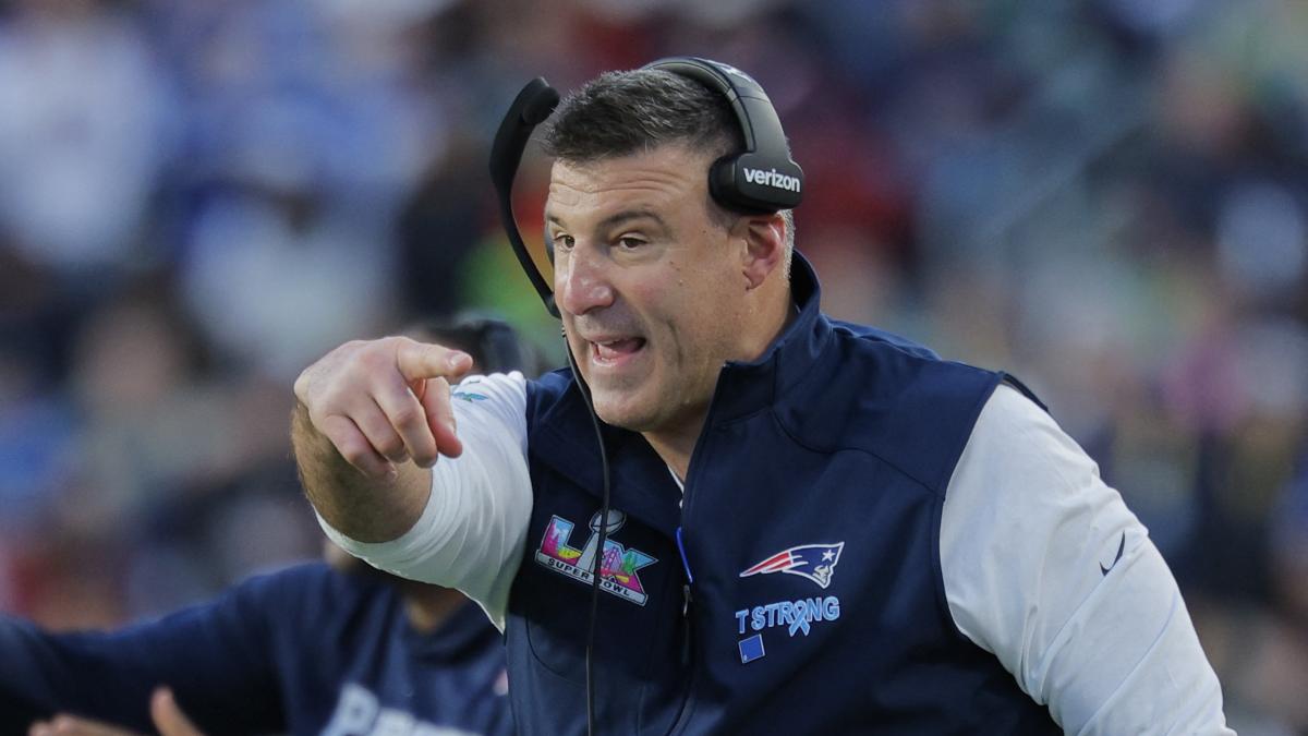 <![CDATA[Escándalo por infidelidad deja dos reporteras sin trabajo mientras la NFL no investiga a Vrabel]]>