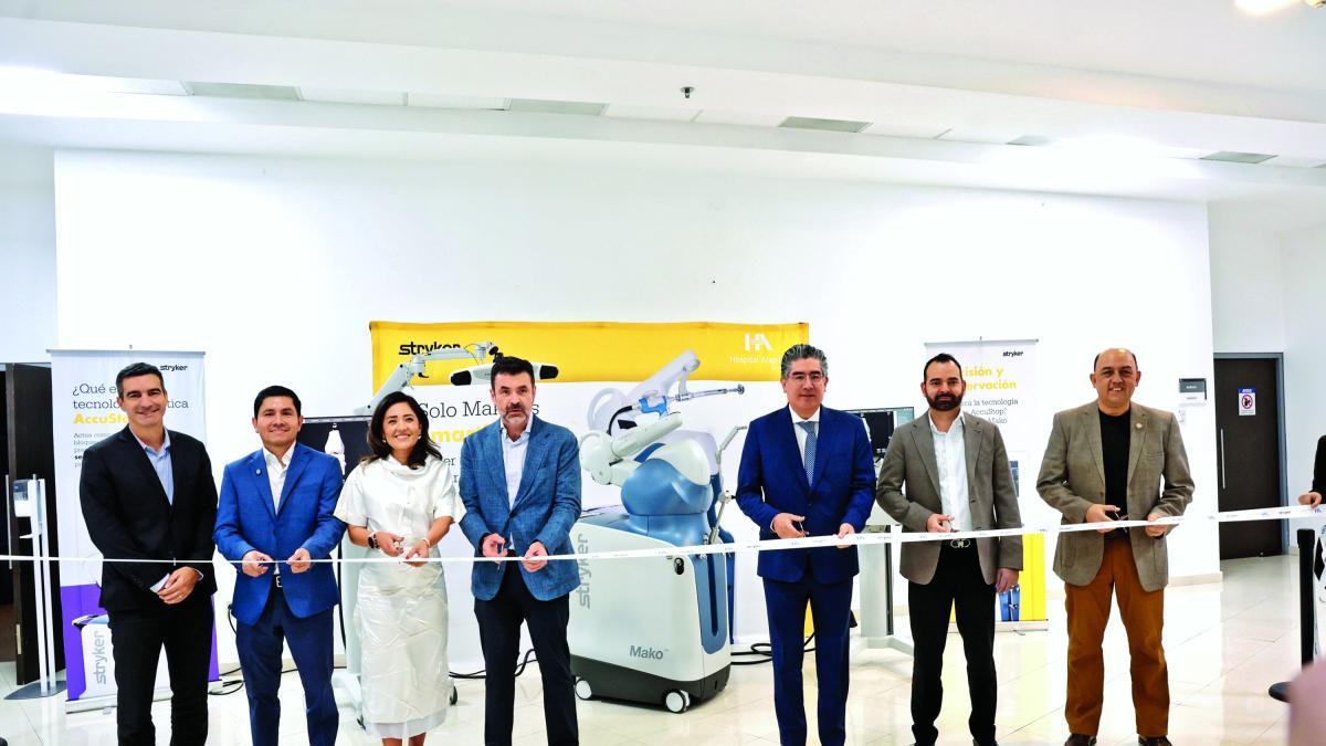 <![CDATA[Presentan sistema de cirugía asistida por brazo robótico en Hospital Angeles Acoxpa]]>