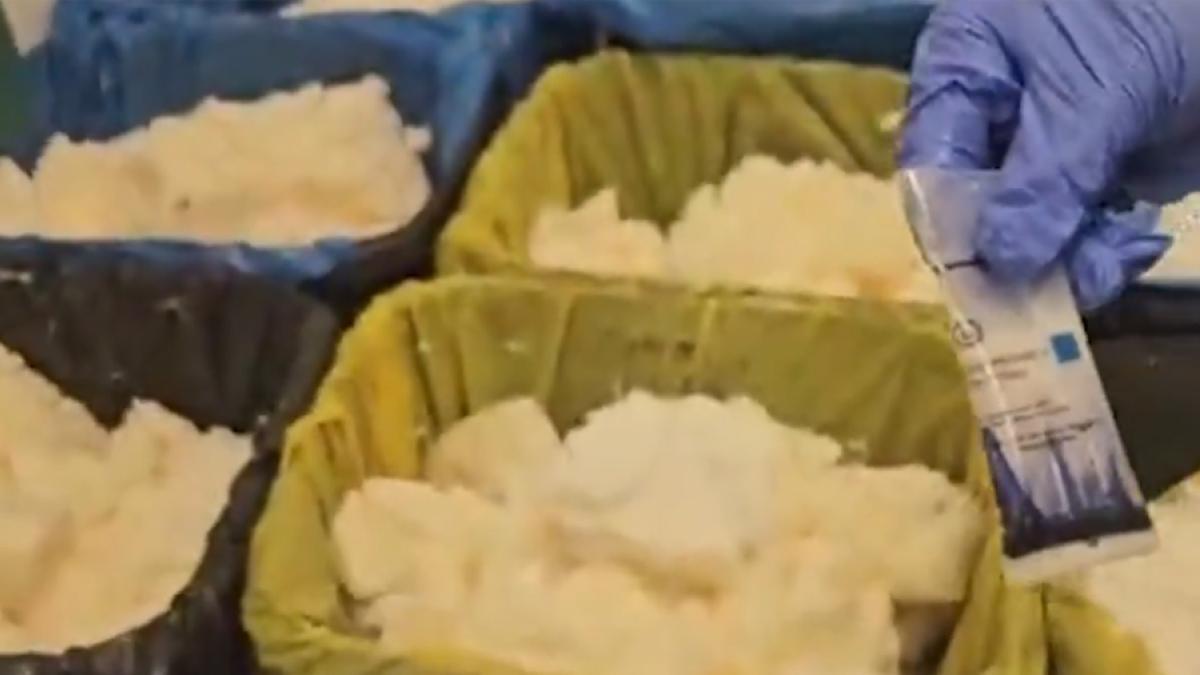 <![CDATA[España asegura 625 kilos de metanfetamina provenientes de México ocultos en cargamento]]>