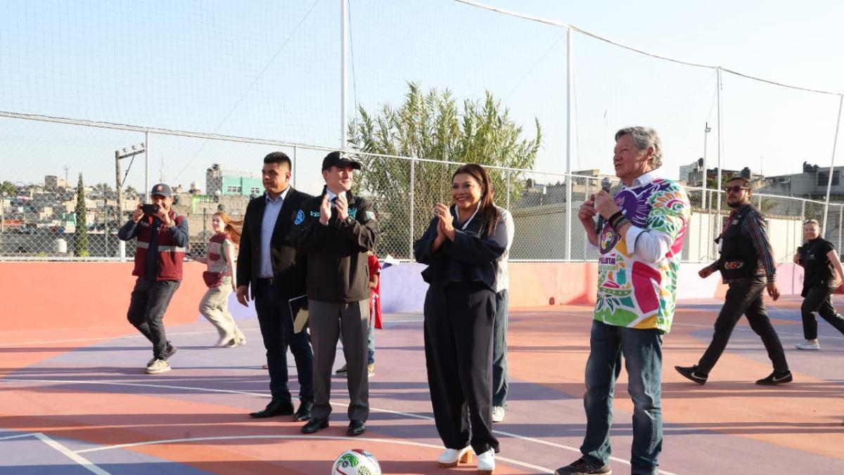 <![CDATA[Estrenan cancha remodelada de futbol en Jalalpa Tepito; 14 más serán 'embellecidas' en CDMX]]>