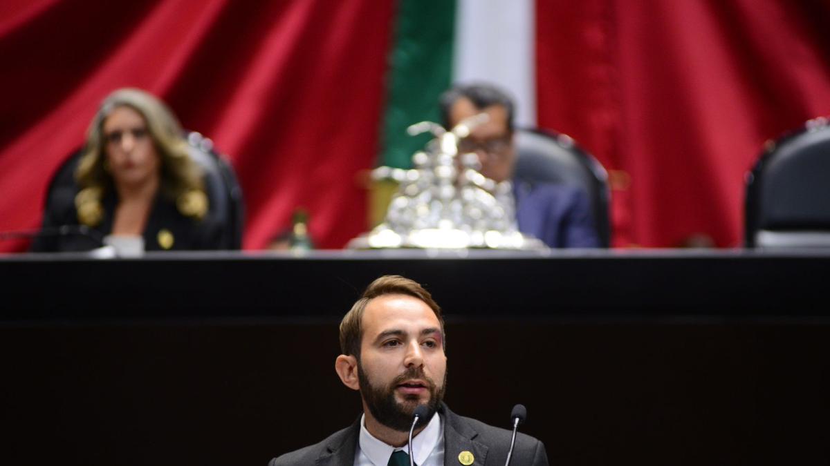 <![CDATA[Luis Quiroga impulsa reforma ambiental para regular ruido, vibraciones y luz en ciudades]]>