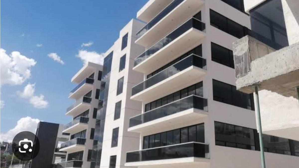 <![CDATA[Instalaciones del Infonavit a punto de colapsar por falta de personal de limpieza]]>