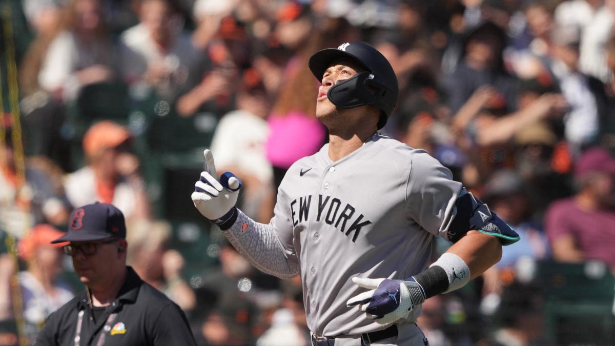 <![CDATA[Yankees repiten blanqueada y hacen historia ante Giants con jonrón de Aaron Judge]]>
