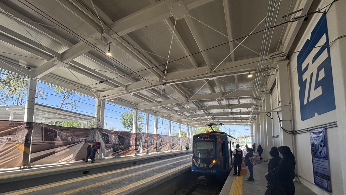 <![CDATA[Reabren HOY terminal Taxqueña de Tren Ligero por juego México-Portugal]]>