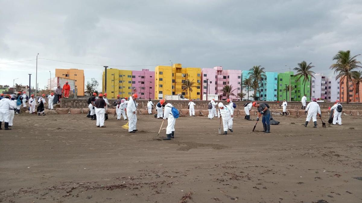 <![CDATA[Bajo control derrame de hidrocarburo en el Golfo: Grupo Interinstitucional]]>