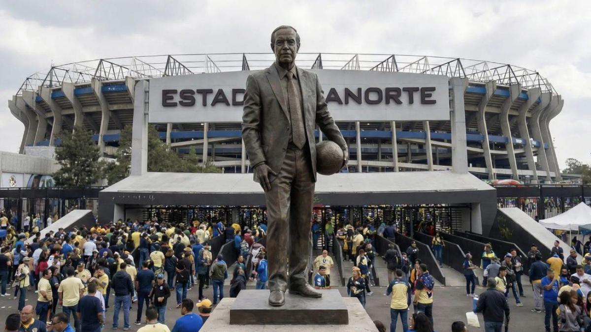 <![CDATA[Joserra ‘aparece’ en el Estadio Banorte con estatua viral creada por IA]]>