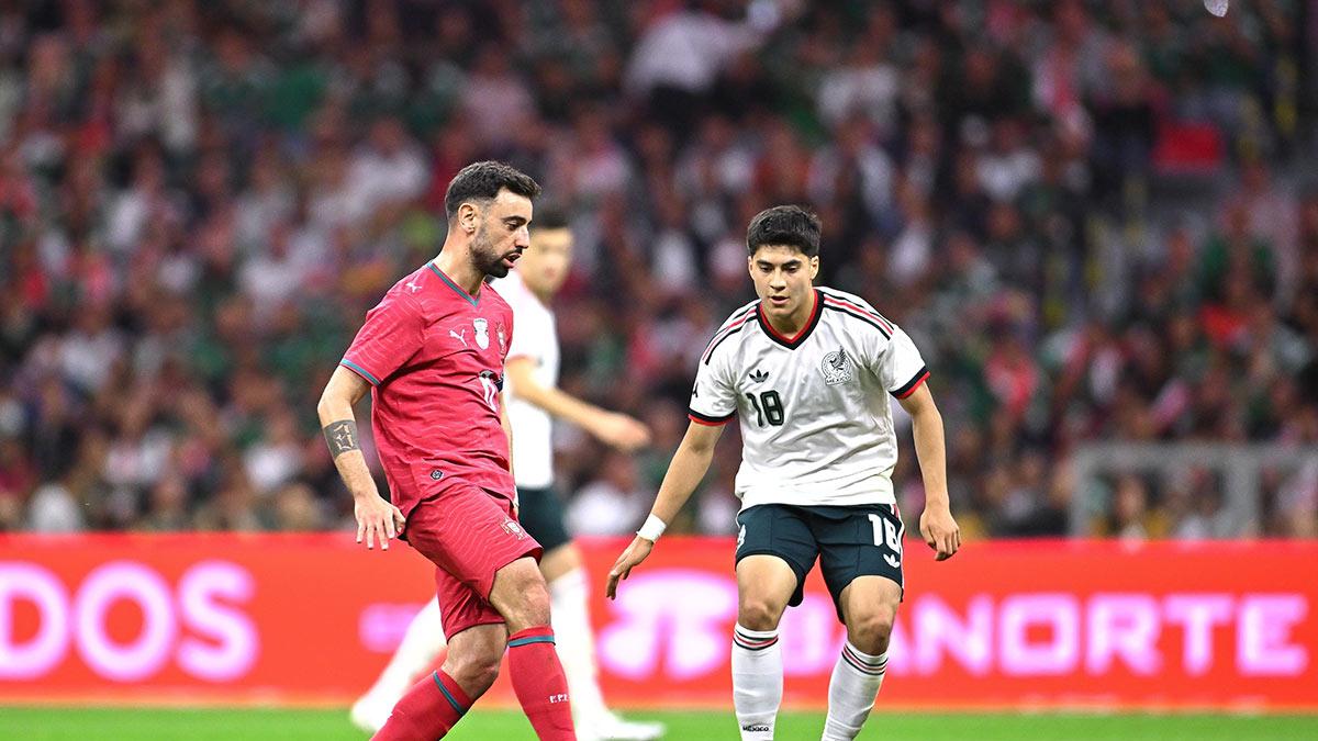 <![CDATA[¿Fútbol o infomercial? Prensa extranjera critica la 