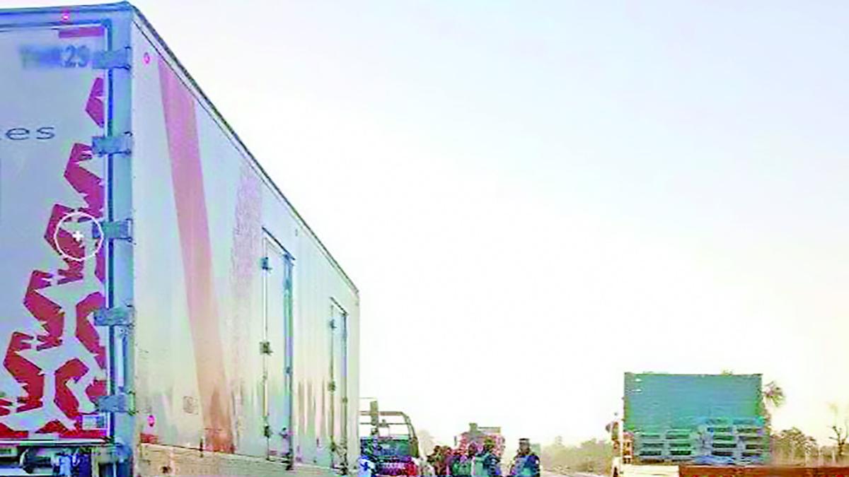 <![CDATA[Transportistas en Veracruz acusan ‘indefensión total’; denuncian robos y agresiones]]>