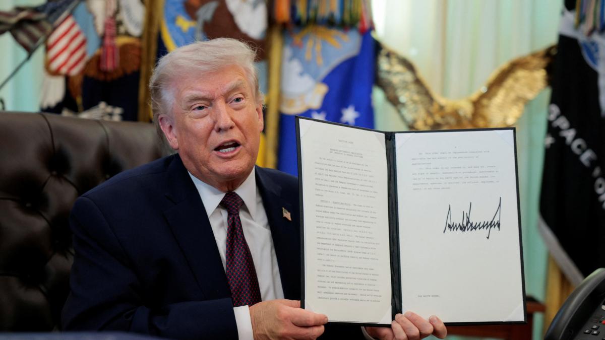 <![CDATA[Trump impone nuevos aranceles contra medicamentos importados]]>