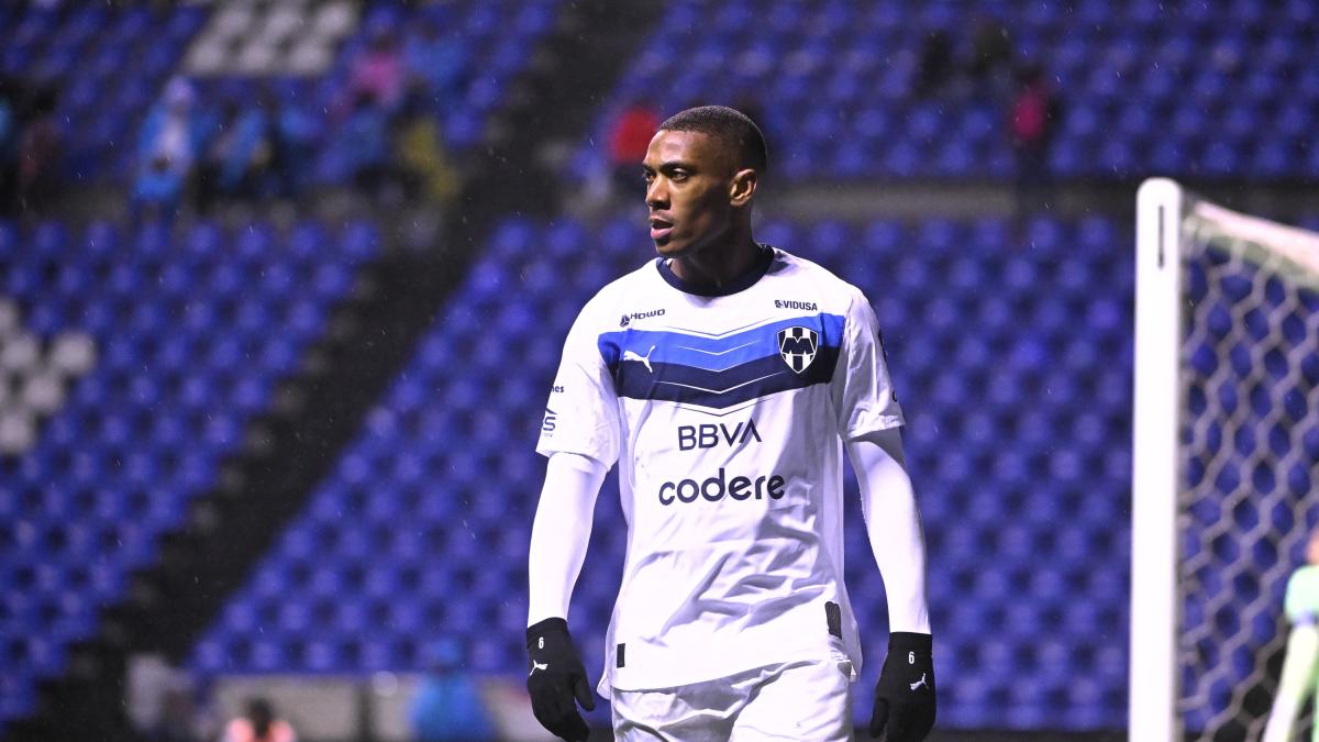 <![CDATA[El técnico Nico Sánchez rompe el silencio: ¿Qué pasa con Anthony Martial en el Monterrey?]]>