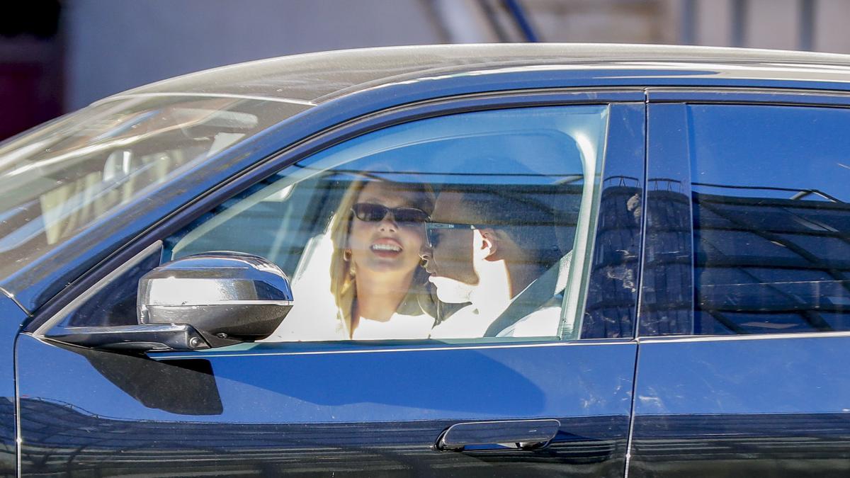 <![CDATA[¿Un nuevo romance? Ester Expósito y Kylian Mbappé son captados en Madrid]]>