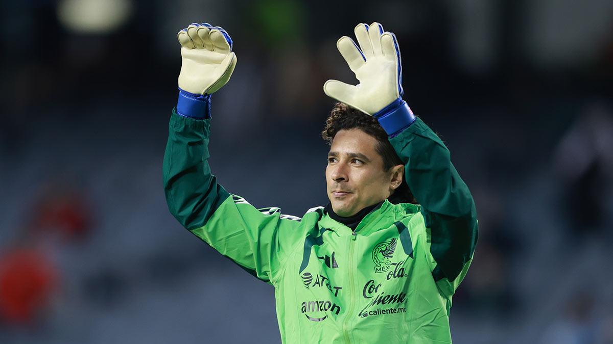 Dan la &lsquo;lista final&rsquo; de M&eacute;xico; Martinoli le pide al &lsquo;Vasco&rsquo; que se deje de&hellip;