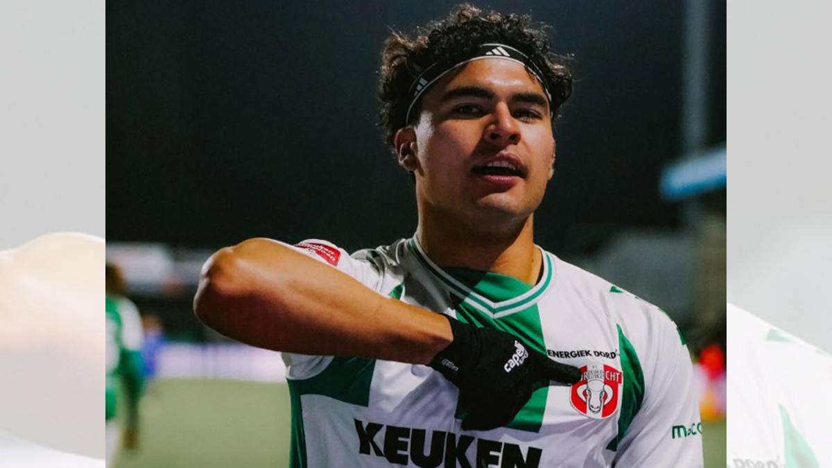 <![CDATA[Stephano Carrillo entra de cambio y a los 3 minutos anota]]>