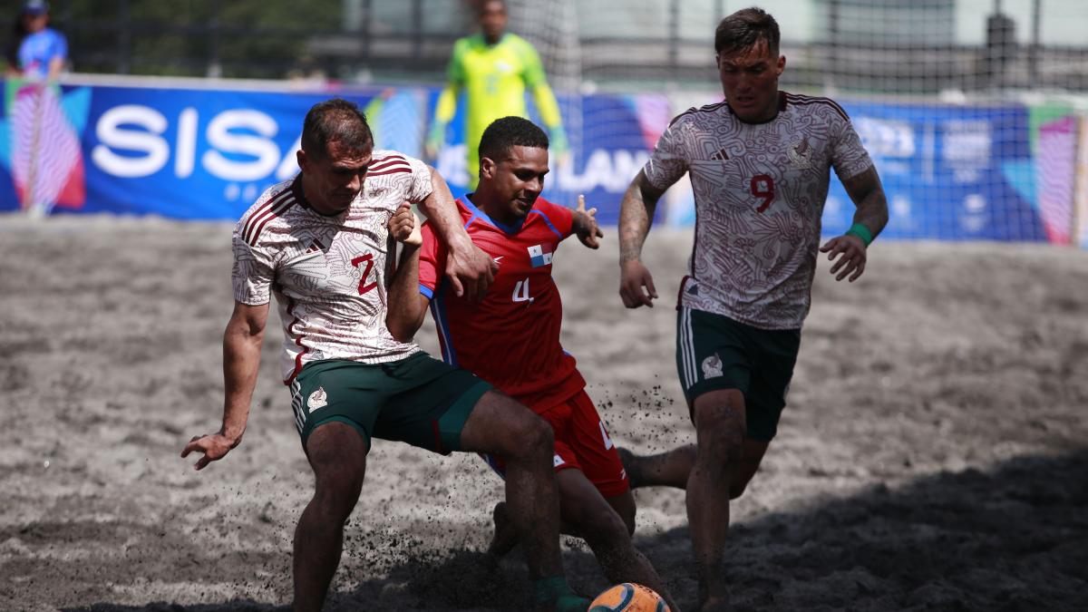 <![CDATA[México impulsa liga de futbol de playa y apunta al Mundial]]>
