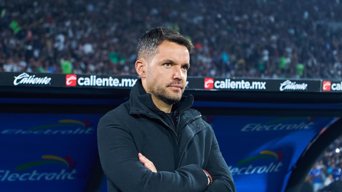 <![CDATA[¡Se va agradecido! Larcamón manda emotivo mensaje tras dejar la dirección técnica de Cruz Azul]]>