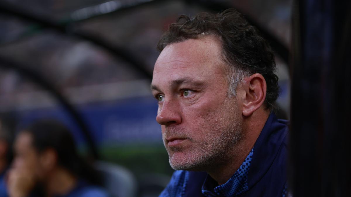 <![CDATA[Gabriel Milito reconoce superioridad de Tigres tras goleada a Chivas]]>