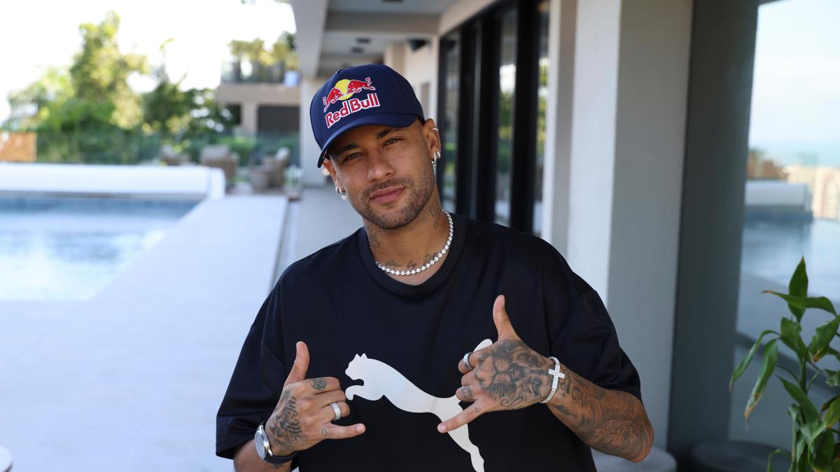 <![CDATA[Lula pone a Neymar como asunto de Estado: 