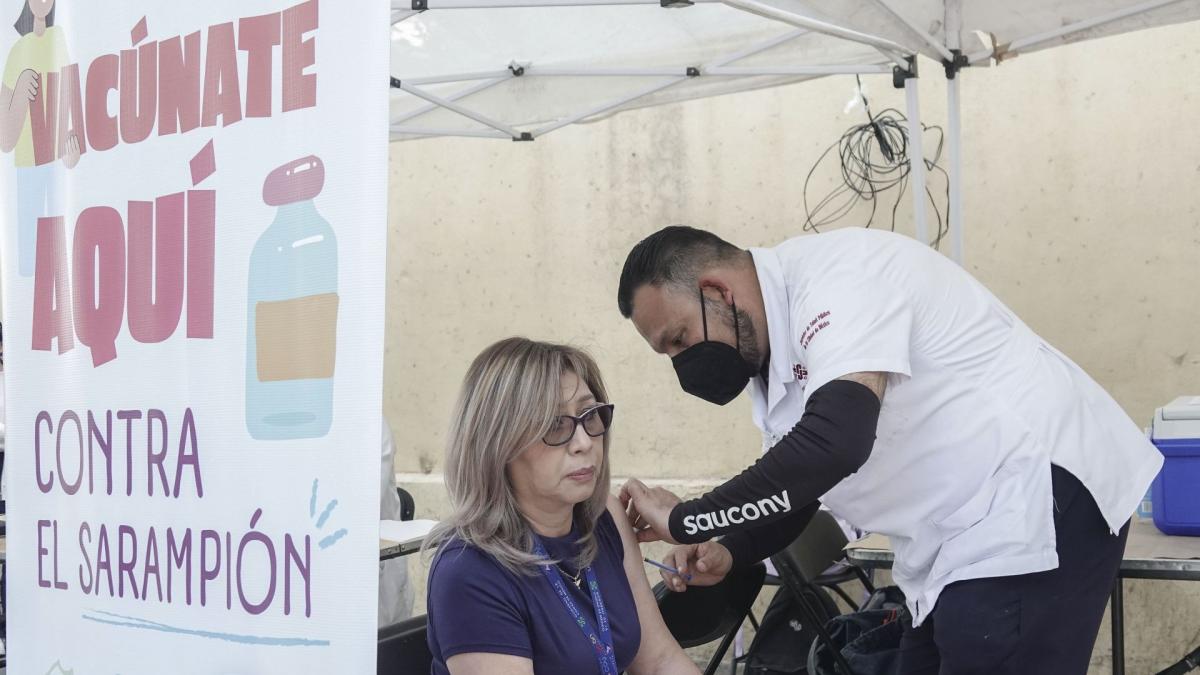 <![CDATA[Brote continúa, pero emergencia por sarampión ya pasó: Brugada]]>