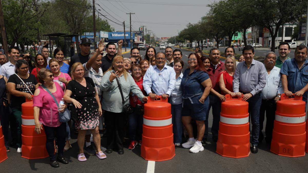 <![CDATA[Escobedo entrega primera etapa de modernización de la avenida Raúl Salinas]]>