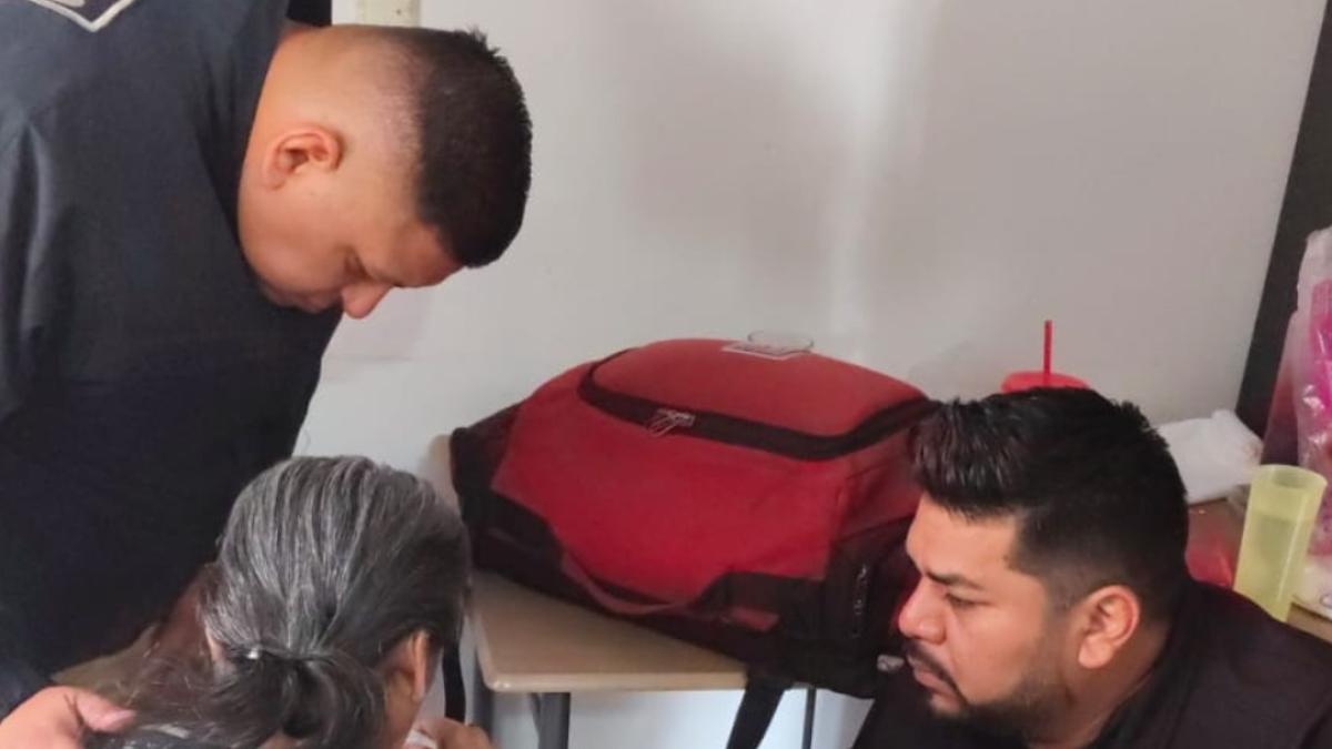 <![CDATA[Rescatan a abuelita de 70 años abandonada, encerrada y sin comer en Ecatepec]]>