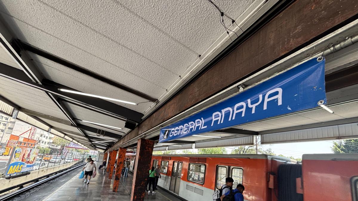 <![CDATA[Colocan mantas provisionales para identificar estaciones del Metro]]>