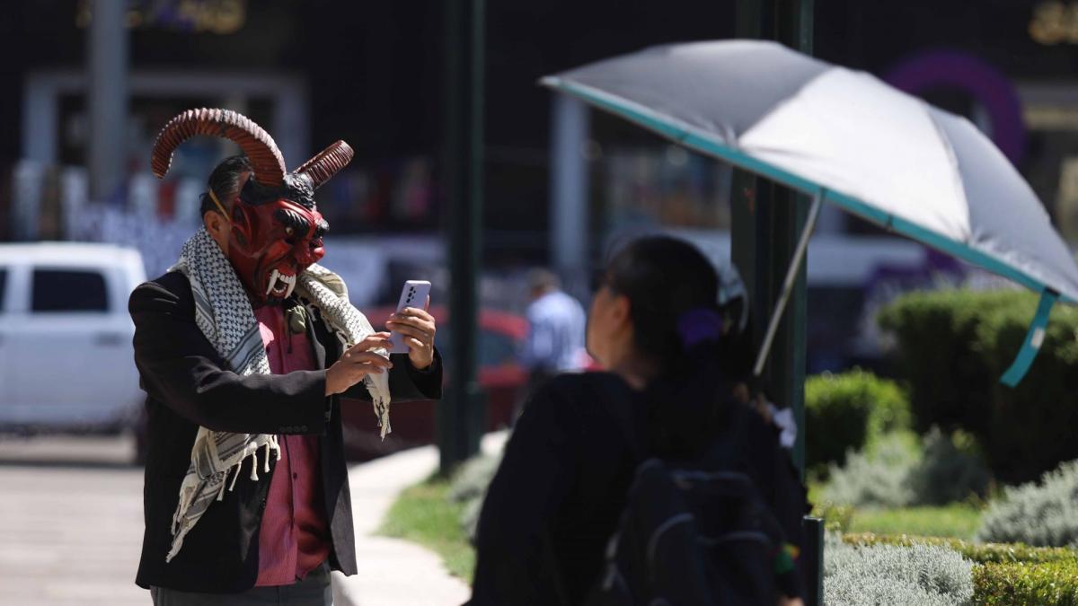 <![CDATA[Calor golpea a CDMX con intensidad; algunas zonas superan 30 grados]]>