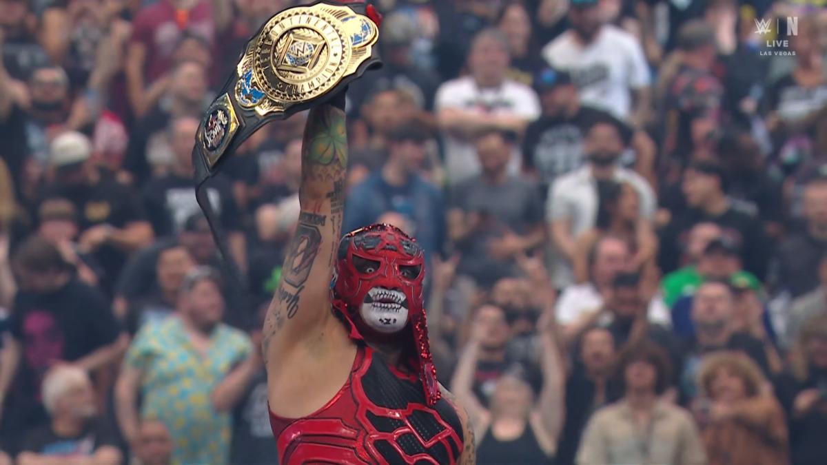 <![CDATA[¡Orgullo de Ecatepec! Penta retiene su Campeonato Intercontinental en Wrestlemania Vegas]]>