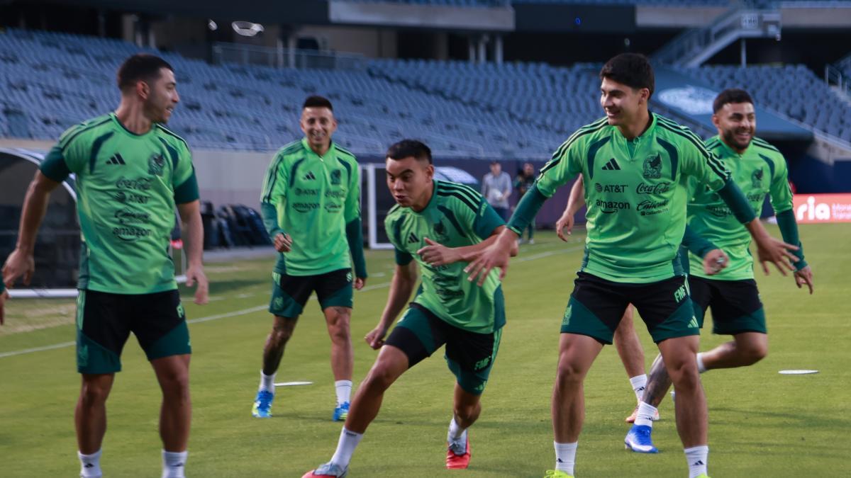 <![CDATA[Incertidumbre alrededor del Tri: el anuncio de la lista mundialista se posterga hasta el lunes]]>