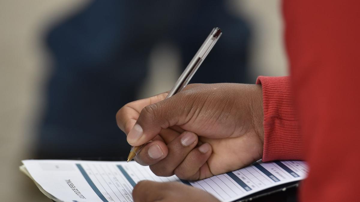 <![CDATA[Alertan por ofertas laborales falsas; mujeres y jóvenes en mayor riesgo]]>