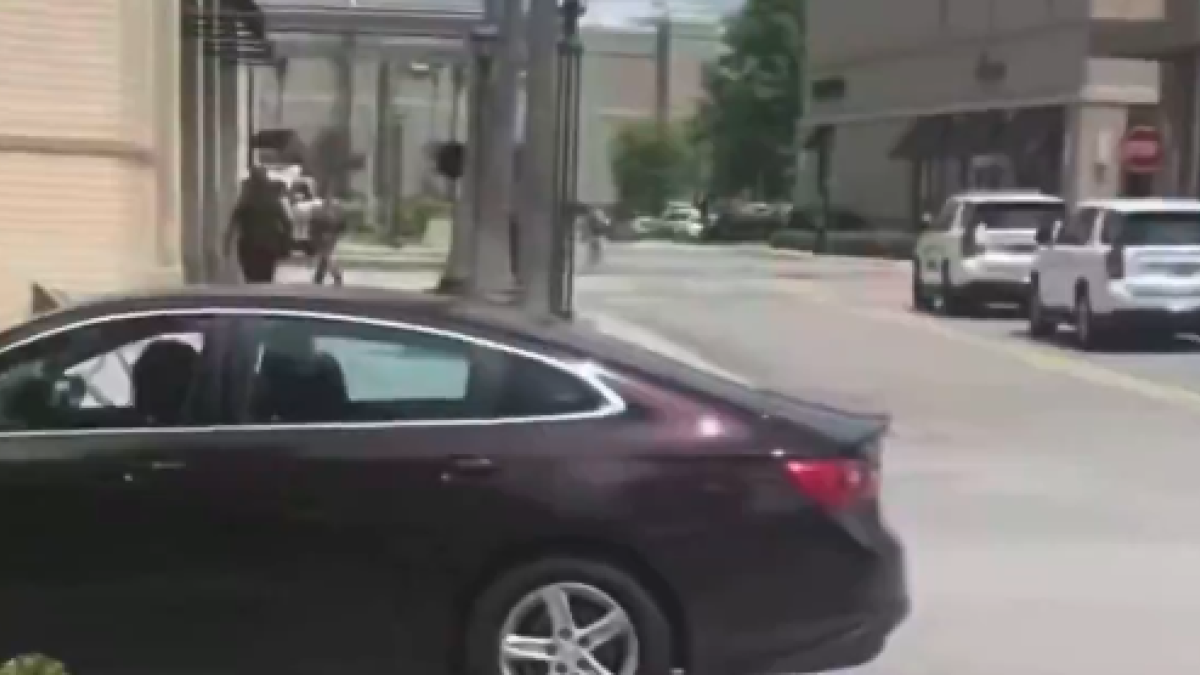 <![CDATA[Reportan tiroteo activo en centro comercial de Louisiana]]>