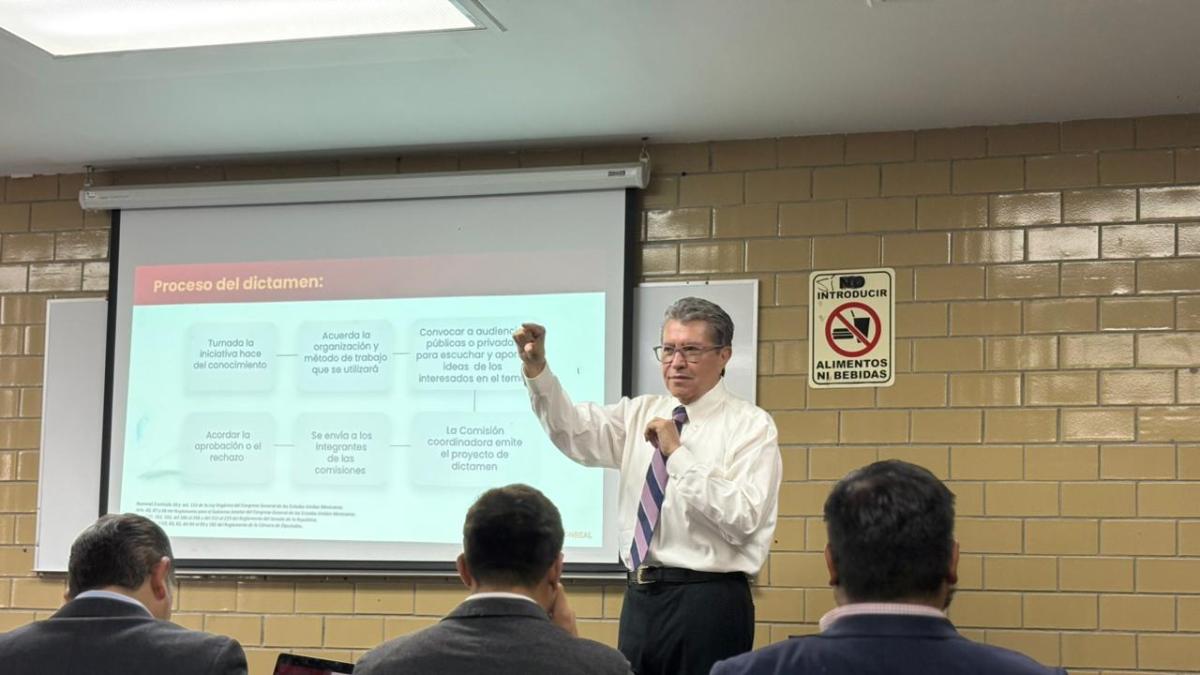 <![CDATA[Ricardo Monreal logra calificación máxima en su desempeño docente en posgrado de la UNAM]]>