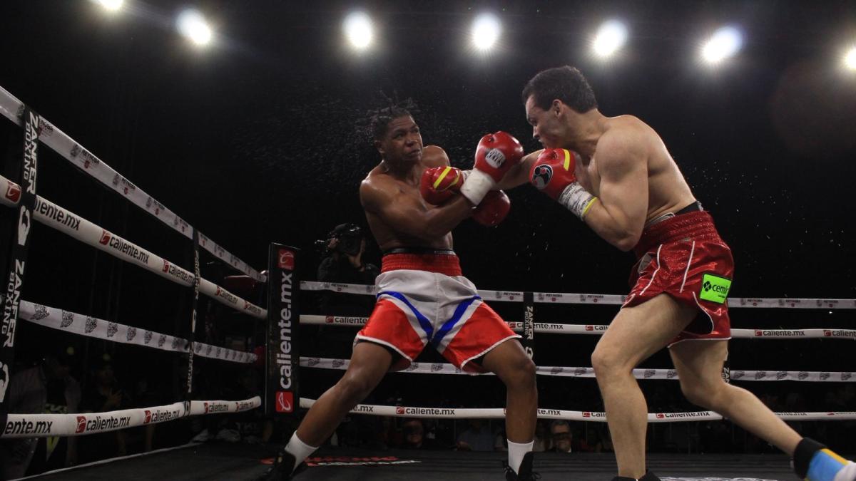 <![CDATA[Así fue el nocaut con el que Julio César Chávez Jr. regresó al boxeo en Reynosa]]>