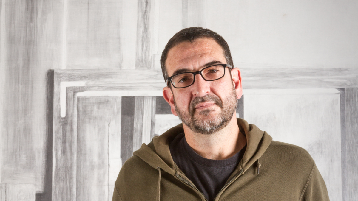 <![CDATA[Iván Trueta y su visión irónica de la violencia cotidiana en México]]>