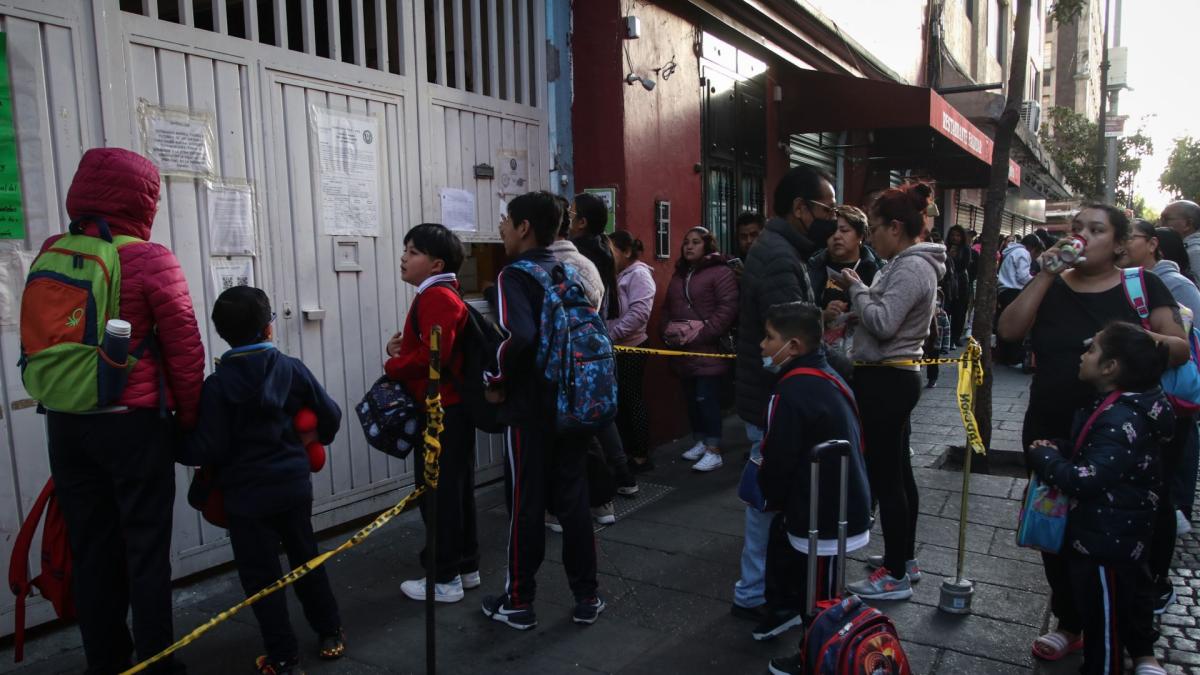 <![CDATA[Tras críticas, SEP y estados anunciarán el lunes nuevo calendario escolar]]>