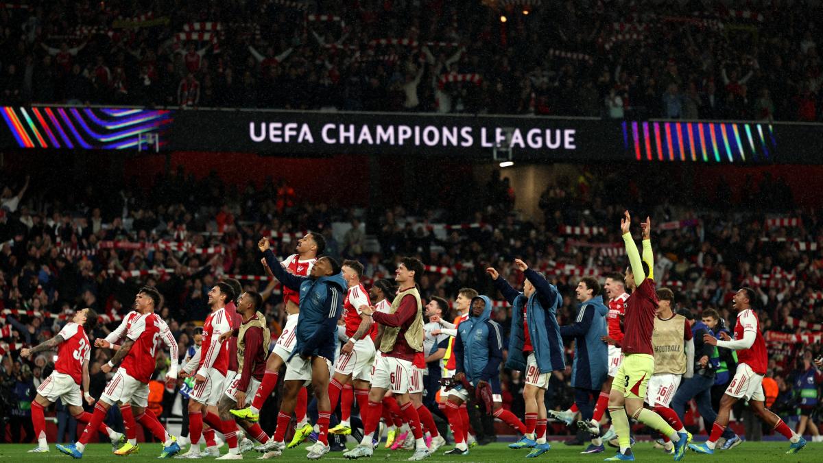 <![CDATA[Thierry Henry admite que el Arsenal estará en desventaja ante el PSG en la Champions]]>