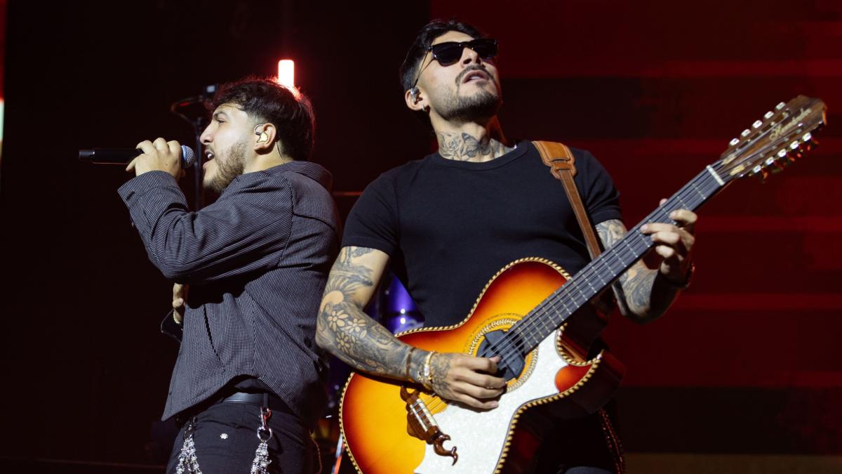 <![CDATA[Grupo Frontera prende la Arena CDMX con invitados sorpresa y corridos dolidos]]>