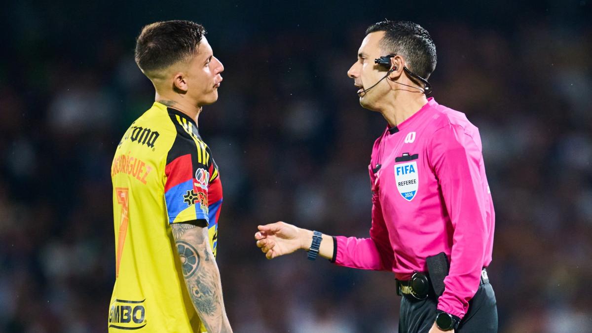 <![CDATA[¿Robo al América? El polémico arbitraje de César Ramos con el que Pumas avanzó a Semifinales]]>