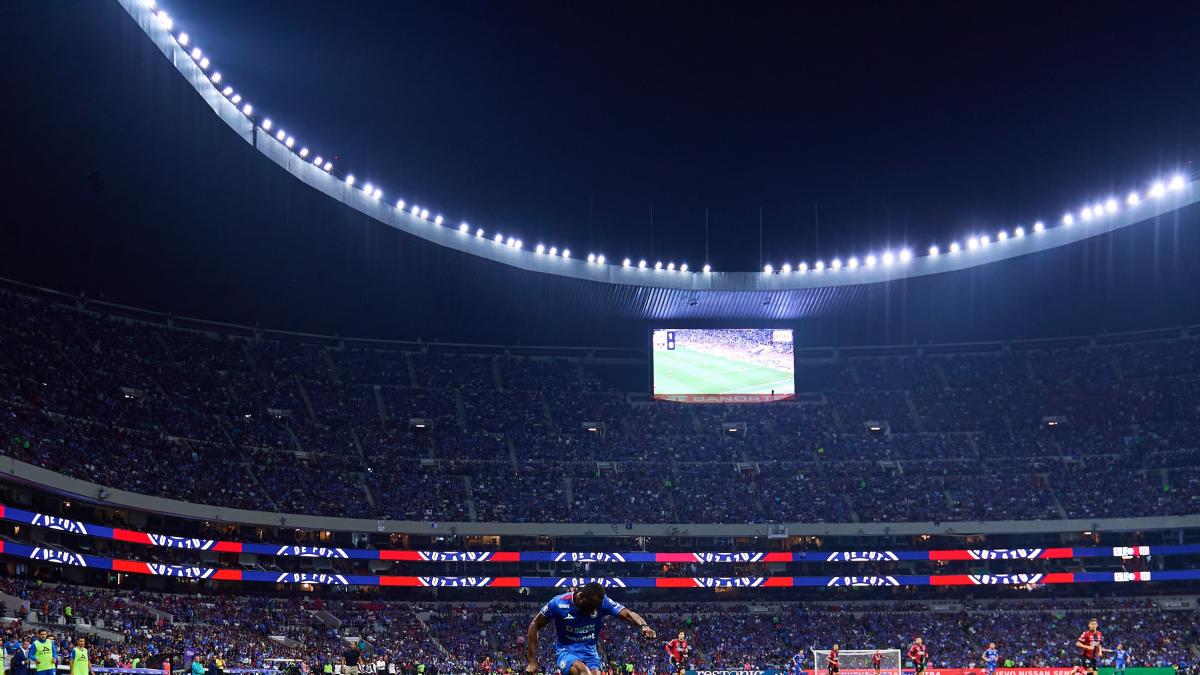 <![CDATA[Profeco llama a afectados por cancelación de boletos Cruz Azul vs. Chivas a presentar queja]]>
