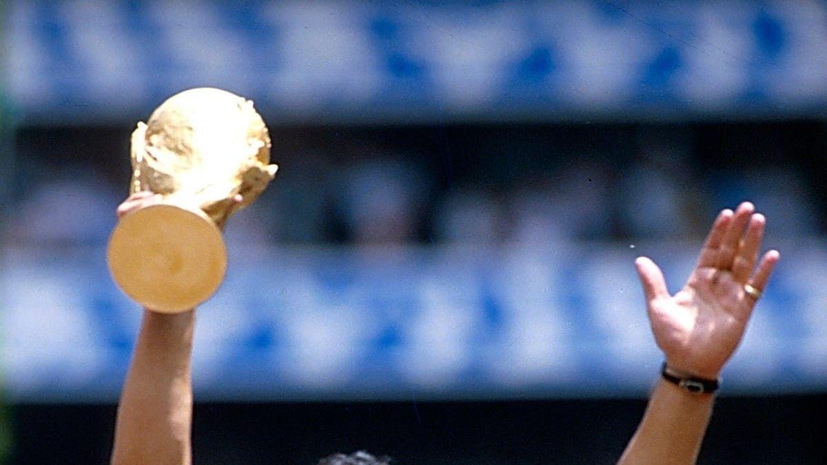 <![CDATA['El partido', documental sobre la 'Mano de Dios' de Maradona en México 86 se estrenó en Cannes]]>