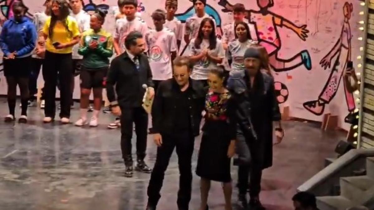 <![CDATA[U2 compartió escenario con Sheinbaum en el marco del Street Child World Cup | VIDEO]]>