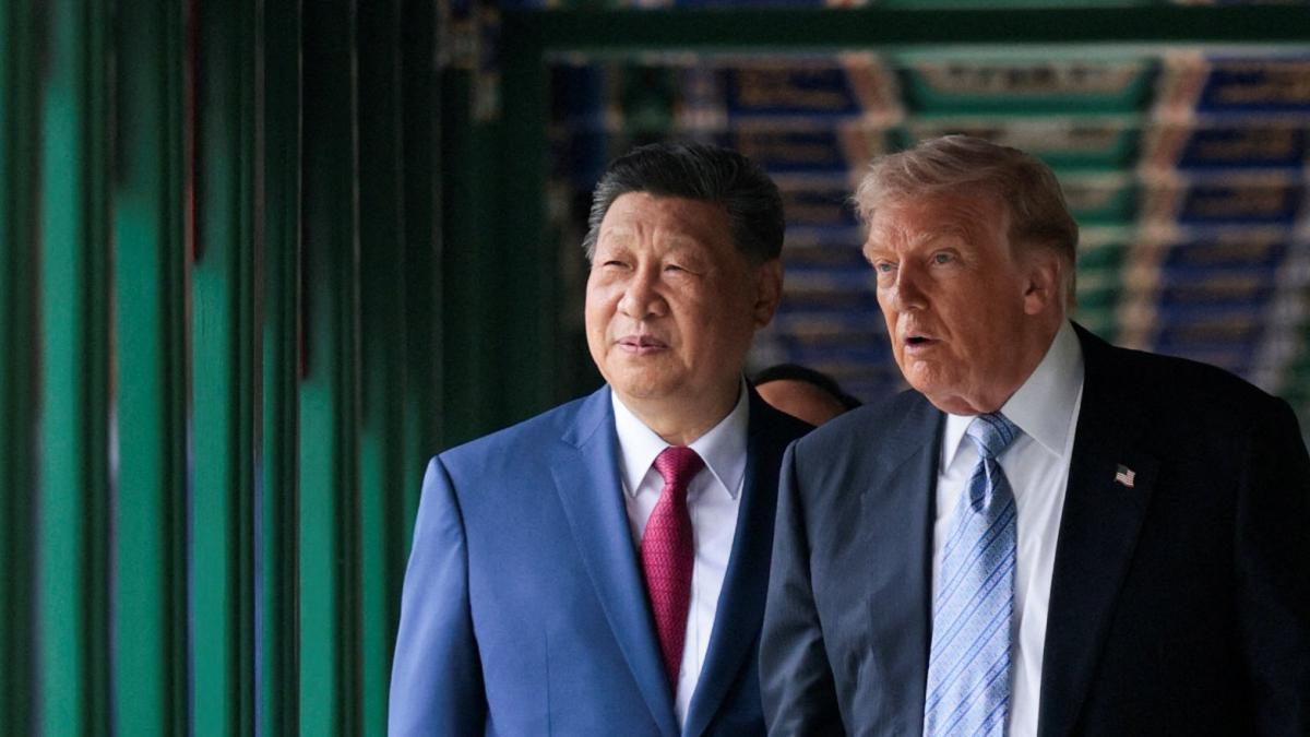 <![CDATA[Trump advierte a Taiwán contra declarar su independencia tras reunión con Xi Jinping]]>