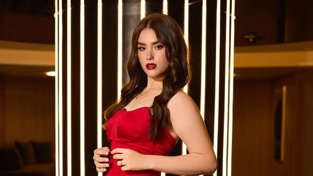 <![CDATA[El espectacular look de Emily Álvarez que confirma su futuro en el modelaje]]>