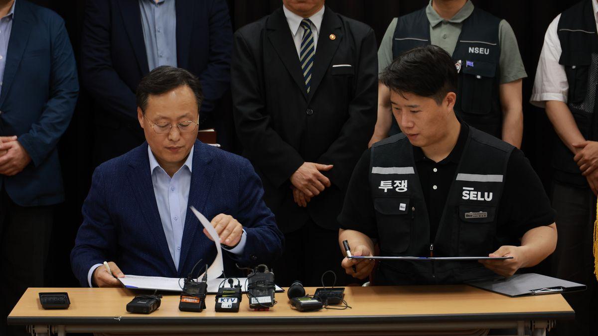 <![CDATA[Samsung evita huelga histórica y desactiva crisis global en la industria de chips para IA]]>