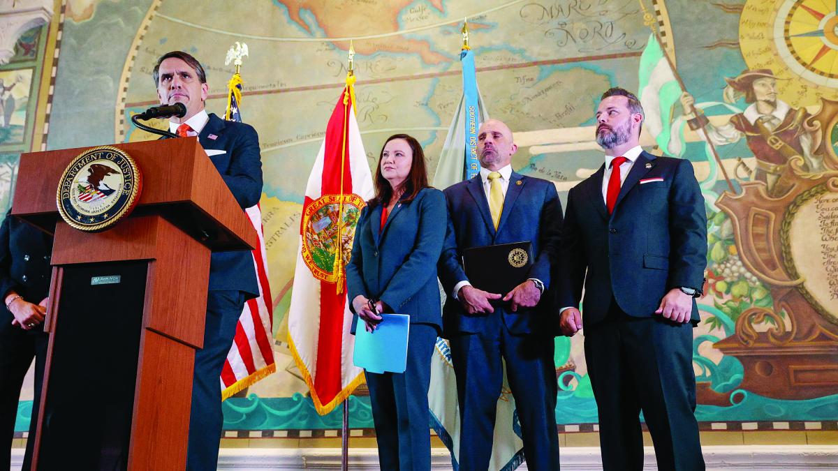 <![CDATA[Descartan la acción militar, pero tienen a la CIA en La Habana; buque ruso encendió sus alertas]]>