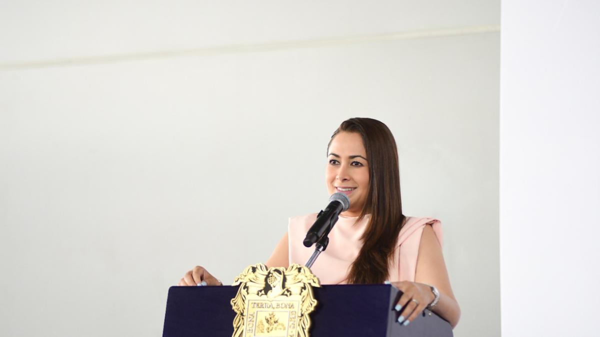 <![CDATA[Tere Jiménez amarra alianza con la CMIC: Grandes obras de infraestructura se asignarán a constructoras locales]]>